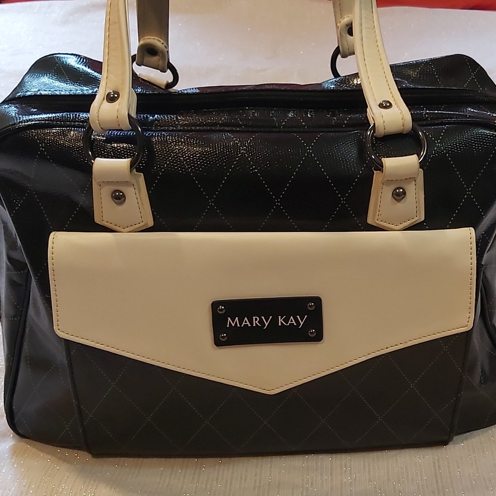 Large Mary kay Black Hand Bag
